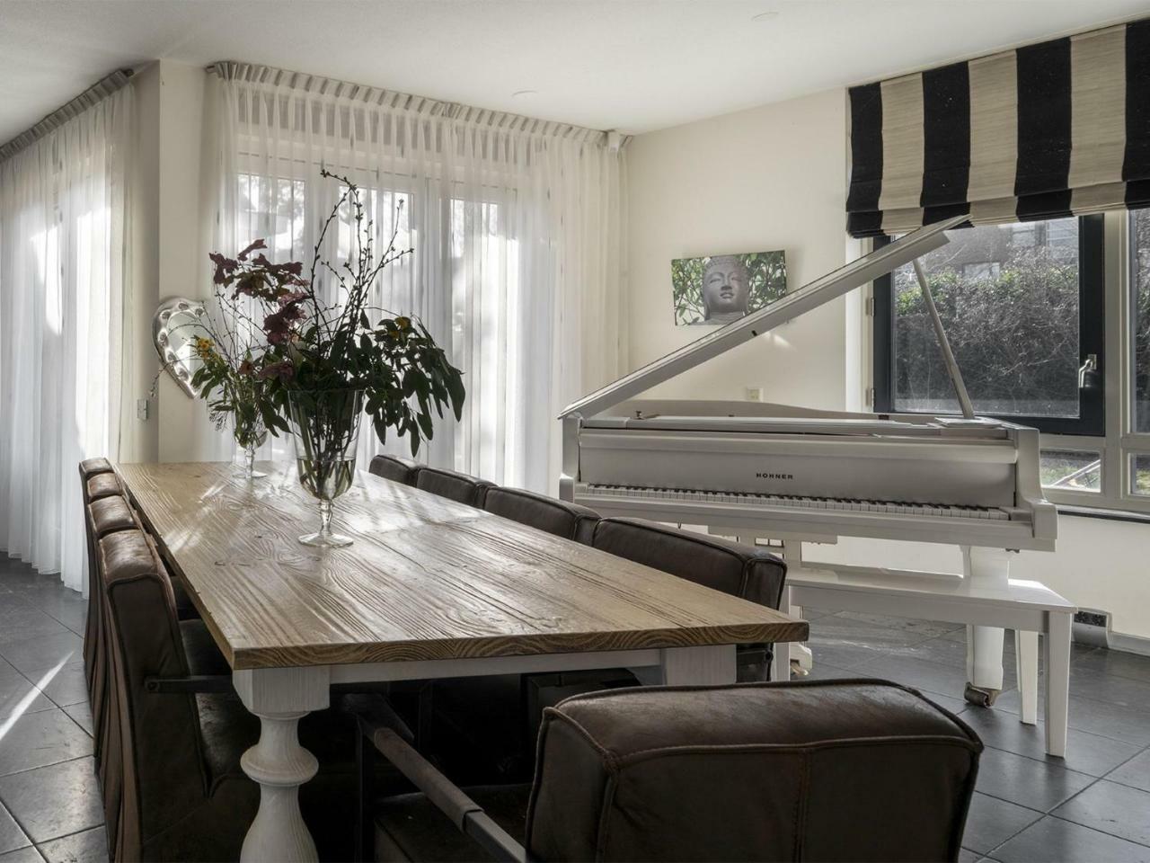 De Haan Villa *